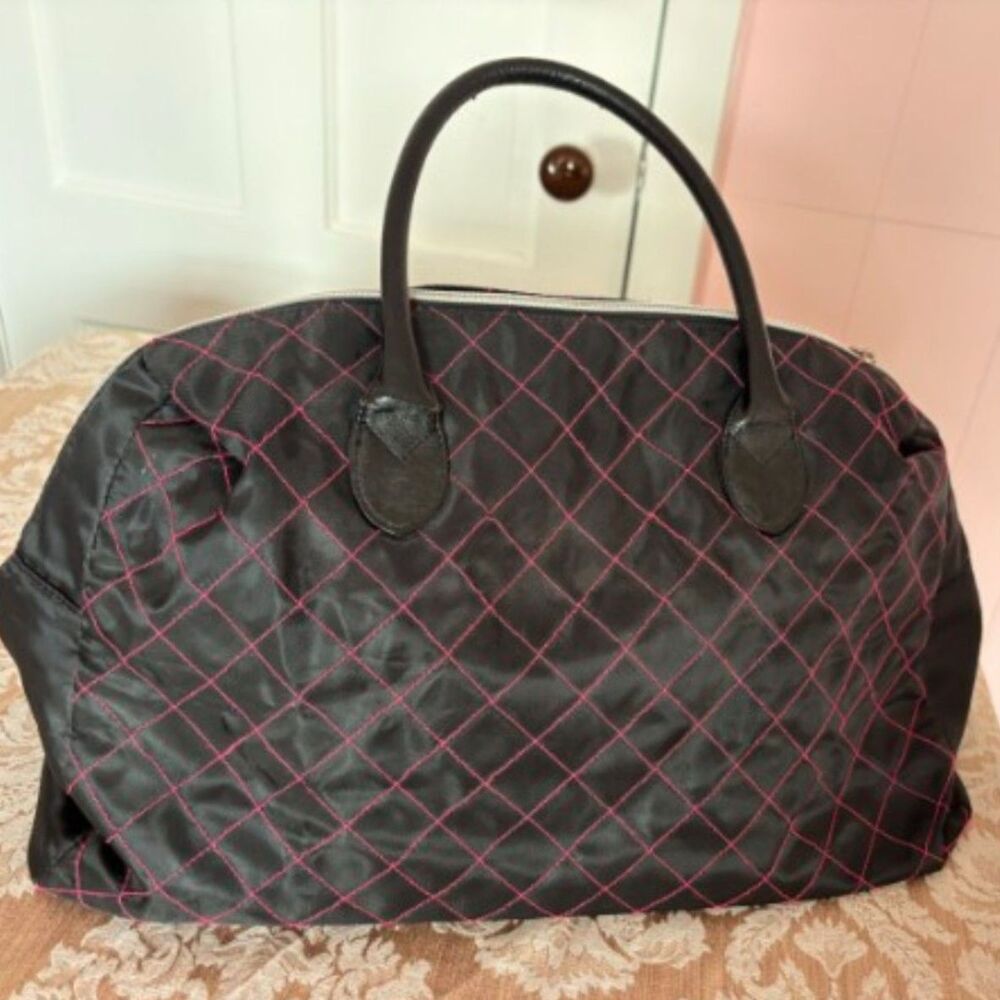Lancome Black & Pink Diamond Quilted Duffle Weekend Travel Bag